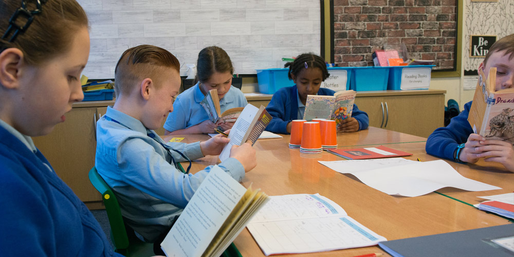 children-reading children-reading